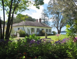 Treaty House and gardens